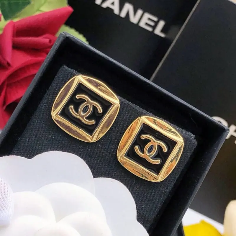 chanel boucles doreilles pour femme s_123a7521